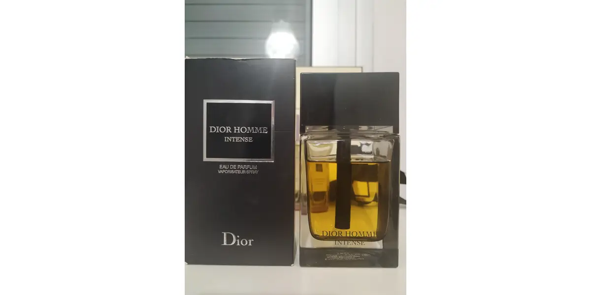 Dior Homme Intense (2011) fragrance