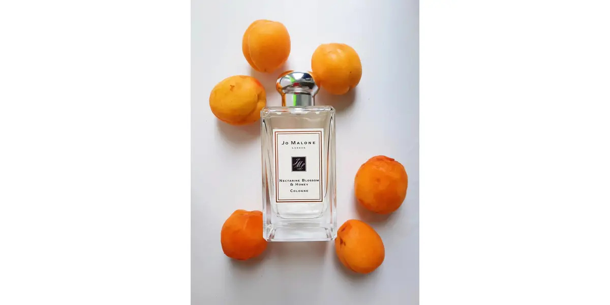 Jo Malone London Nectarine Blossom & Honey fragrance