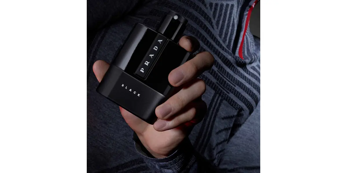 Prada Luna Rossa Black fragrance