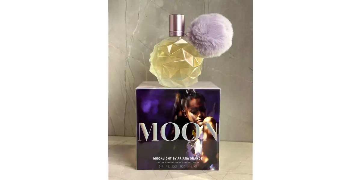 Ariana Grande Moonlight fragrance