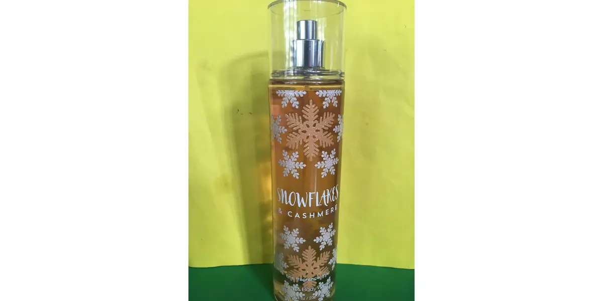 Snowflakes & Cashmere fragrance