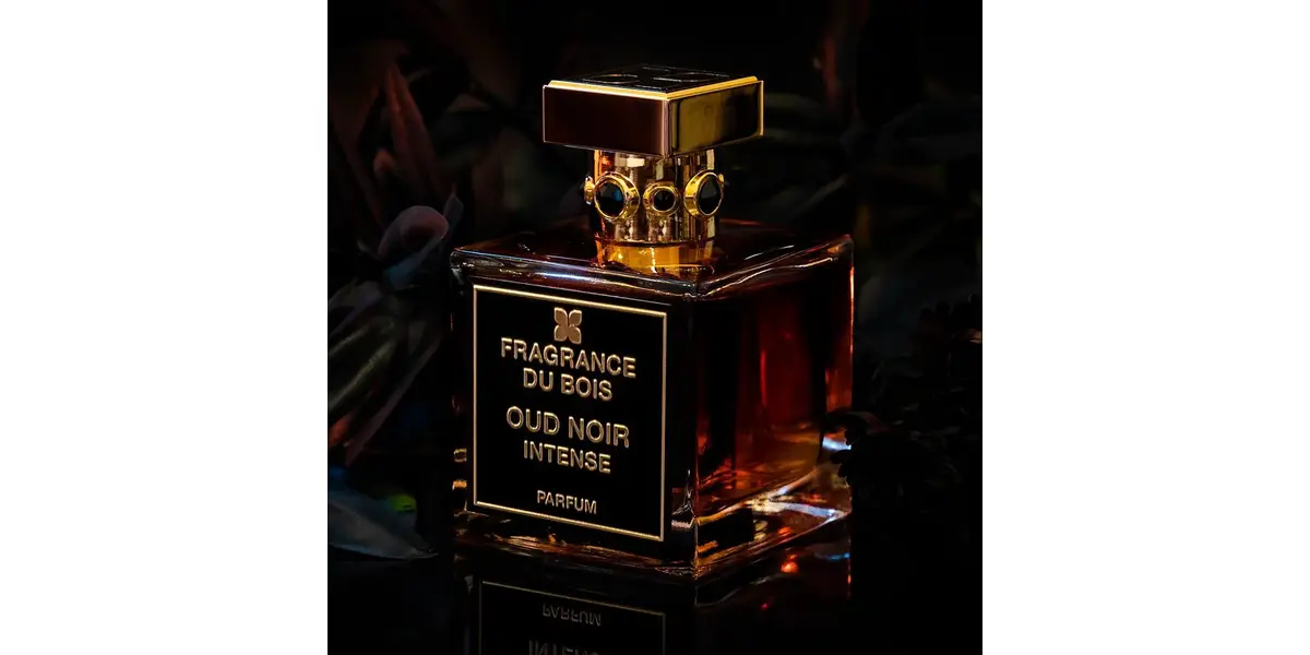 Oud Noir Intense fragrance