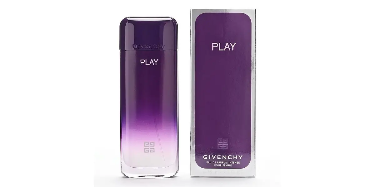 Play For Her Intense fragrance