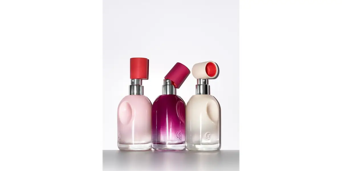 Glossier You Rêve fragrance