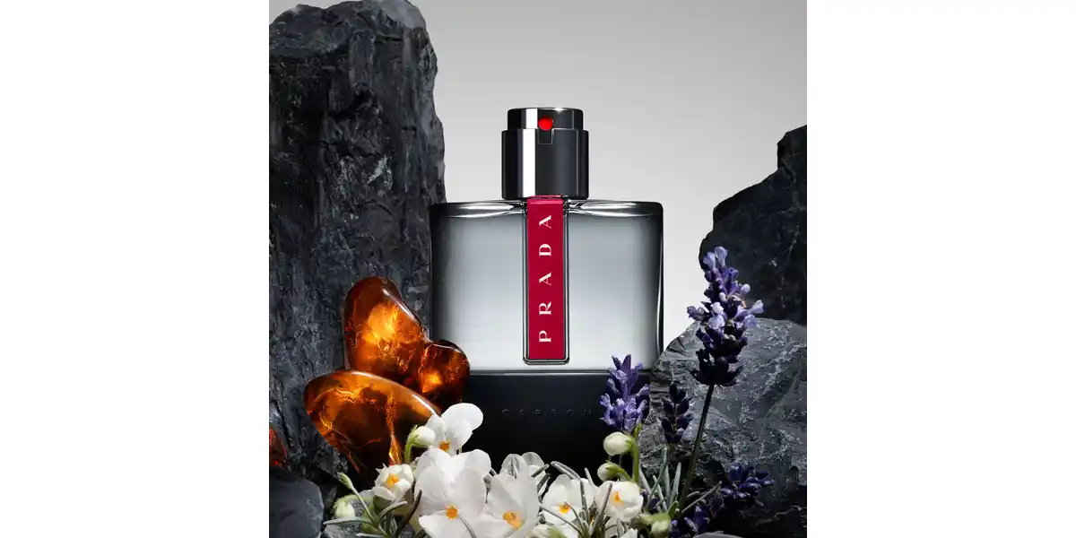 Prada Luna Rossa Carbon Parfum fragrance