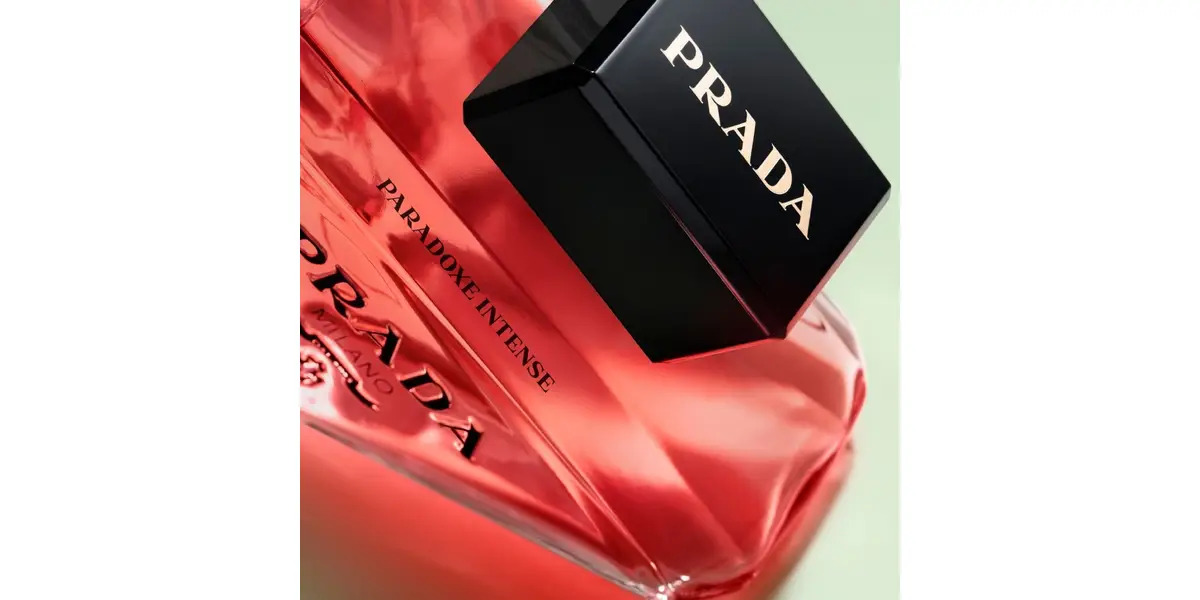 Prada Prada Paradoxe Intense fragrance