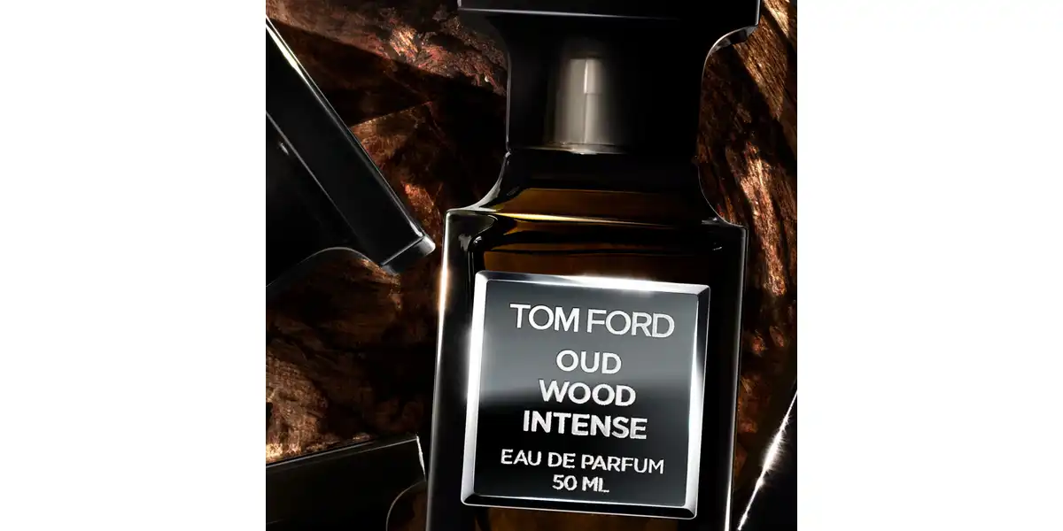 Oud Wood Intense fragrance
