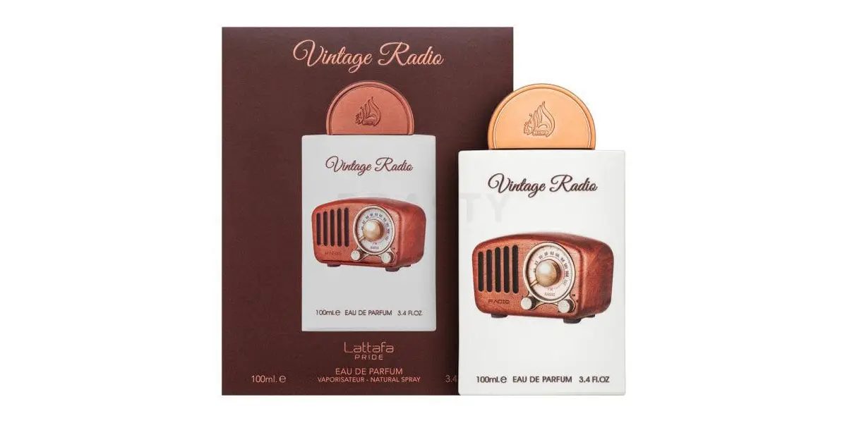 Lattafa Vintage Radio fragrance
